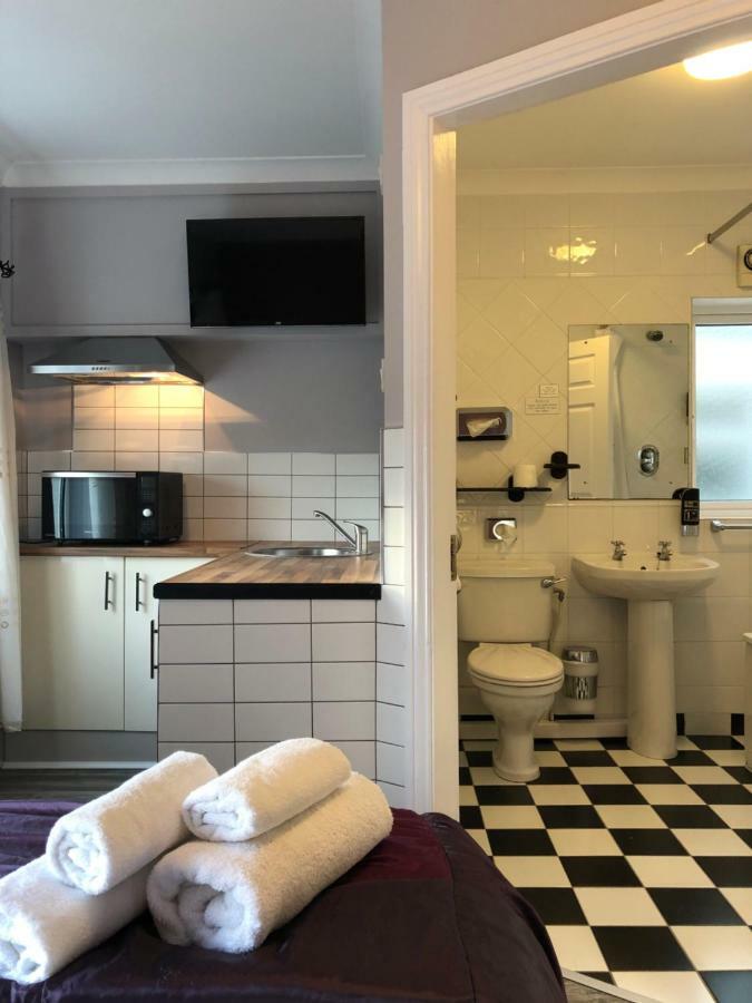 Bed and Breakfast Amber Hill Galway Esterno foto