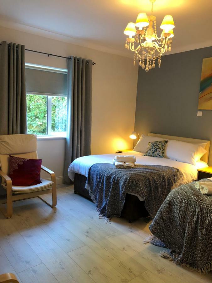 Bed and Breakfast Amber Hill Galway Esterno foto